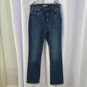 Elizabeth and James jeans 8/29